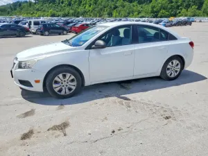 Chevrolet Cruze 1.8L 4 2013