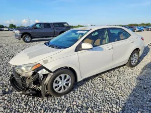 Toyota Corolla 1.8L 4 2015