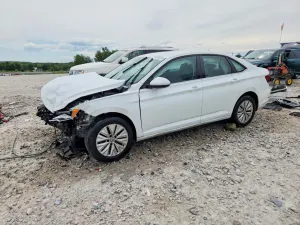 Volkswagen Jetta 1.4L 4 2019