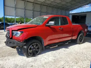 Toyota Tundra 4.6L 8 2013