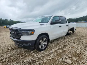 RAM 1500 5.7L 8 2023