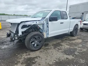 Ford F-150 2.7L 6 2025