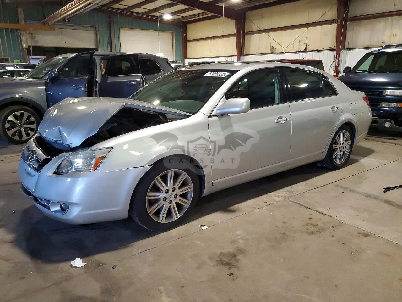 Toyota Avalon 2005