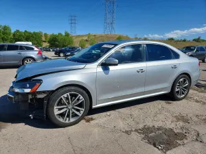 Volkswagen Passat 2.0L 4 2014