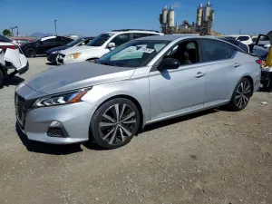 Nissan Altima 2.5L 4 2020