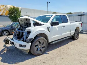 Ford F-150 2.7L 6 2025