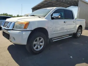 Nissan Titan 5.6L 8 2012
