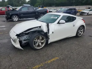 Nissan 370z 3.7L 6 2009