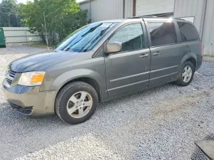 Dodge Grand Caravan (Caravan) 3.8L 6 2010