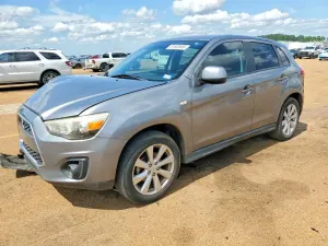 Mitsubishi Outlander 2.0L 4 2014