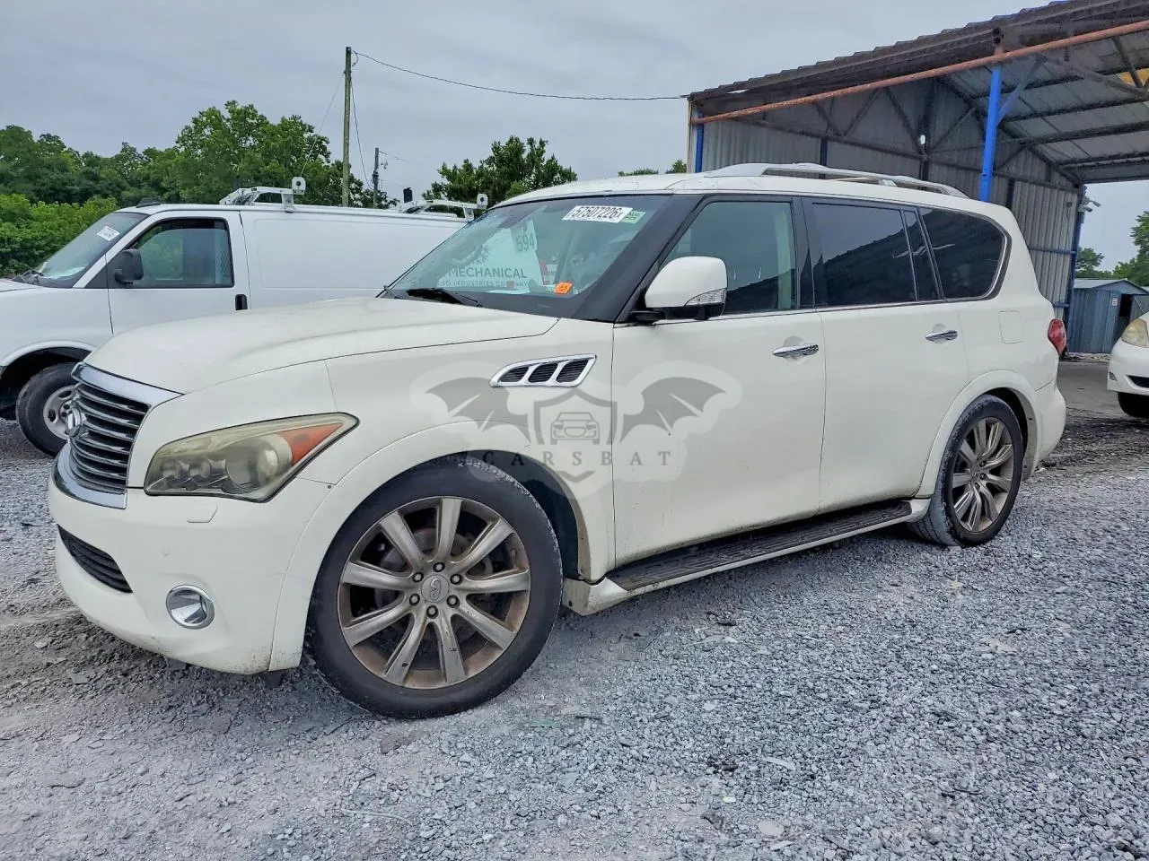 Infiniti QX56 5.6L 8 2011