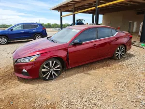 Nissan Altima 2.5L 4 2019