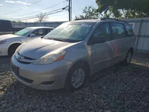 Toyota Sienna 3.5L 6 2009