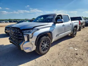 Toyota Tundra 3.4L 6 2023