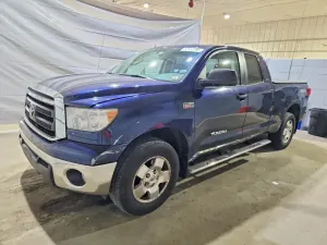 Toyota Tundra 5.7L 8 2012