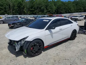 Hyundai Elantra 2.0L 4 2022