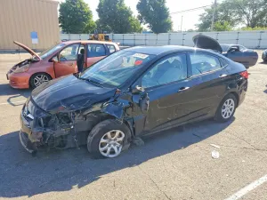 Hyundai Accent 1.6L 4 2013