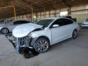 Chrysler 200 2.4L 4 2015