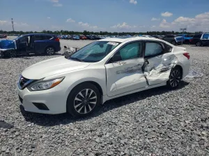 Nissan Altima 2.5L 4 2017