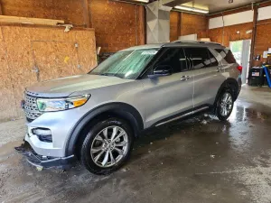 Ford Explorer 2.3L 4 2022