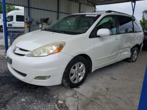 Toyota Sienna 3.5L 6 2009