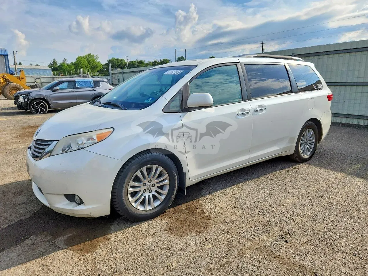 Toyota Sienna 3.5L 6 2016