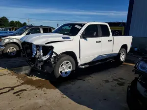 RAM 1500 5.7L 8 2024