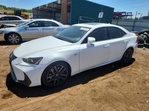 Lexus IS 2.0L 4 2019