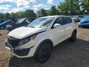 Kia Sportage 2.4L 4 2012