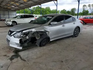 Nissan Altima 2.5L 4 2017