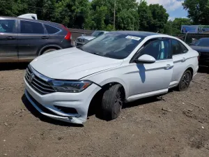 Volkswagen Jetta 1.4L 4 2019