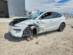 Tesla Model Y 2026