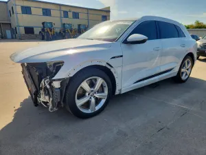 Audi E-Tron 2019