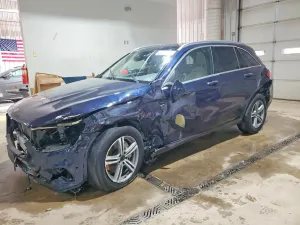 Mercedes-Benz GLC 2.0L 4 2021