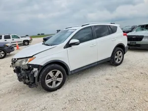 Toyota Rav4 2.5L 4 2015