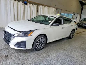 Nissan Altima 2.5L 4 2025