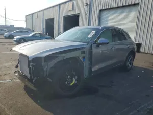 Genesis GV70 2.5L 4 2026