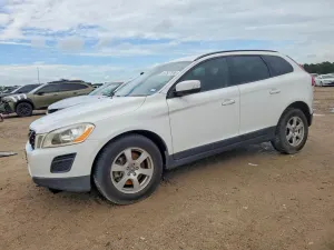 Volvo XC60 3.2L 6 2011