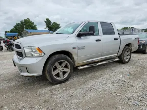 RAM 1500 5.7L 8 2015
