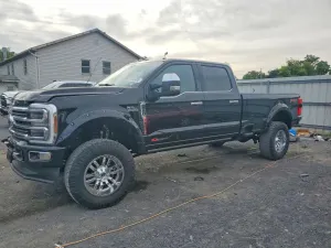 Ford F-350 6.7L 8 2024