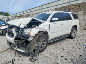 GMC Yukon 5.3L 8 2017