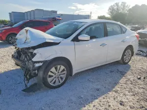Nissan Sentra 1.8L 4 2017