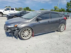 Ford Focus 2.0L 4 2017