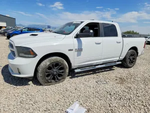 RAM 1500 5.7L 8 2015