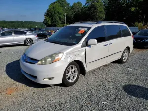 Toyota Sienna 3.3L 6 2006