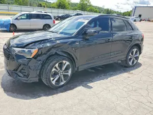 Audi Q3 2.0L 4 2021