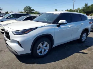 Toyota Highlander 3.5L 6 2022