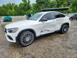 Mercedes-Benz GLC 2.0L 4 2021
