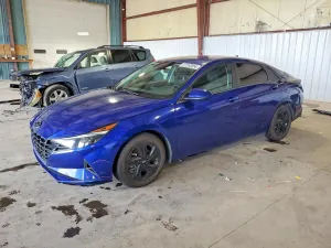 Hyundai Elantra 2.0L 4 2021