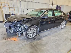 Lincoln MKS 3.7L 6 2015